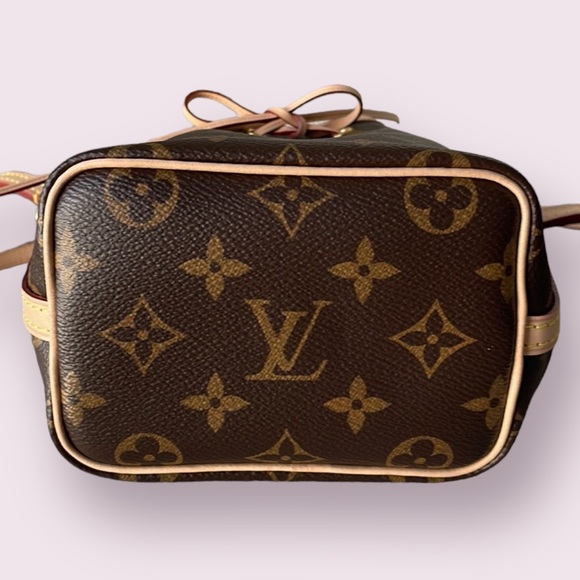 Not for Sale ——- Like New Louis Vuitton Nano Noe - Picture 5 of 15
